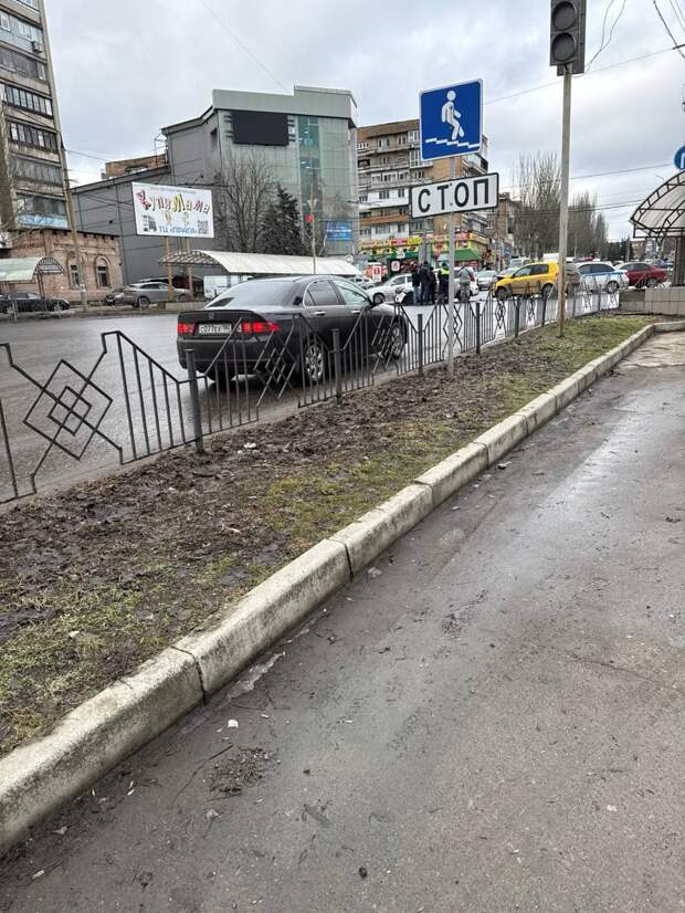 ДТП в Макеевке на перекрестке в р-не МакНИИ