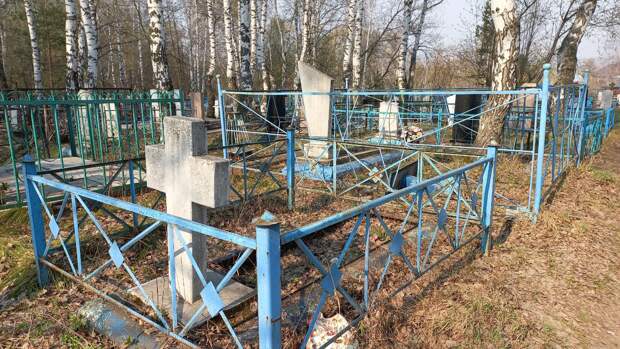 Протоиерей Козлов призвал верующих не посещать кладбища до Радоницы 14 мая