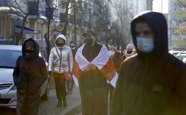 На фото: акции протеста оппозиции после результатов президентских выборов продолжаются в Минске