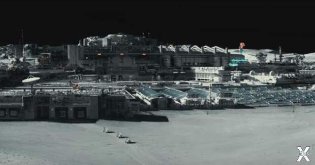 Джон Лир. Искусственно созданная лунн...