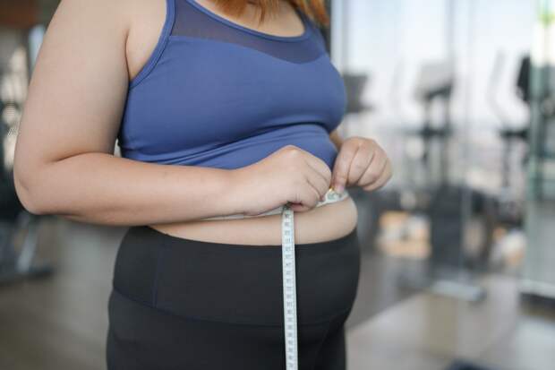 Врачи приняли 12-килограммовую раковую опухоль у женщины за ожирение