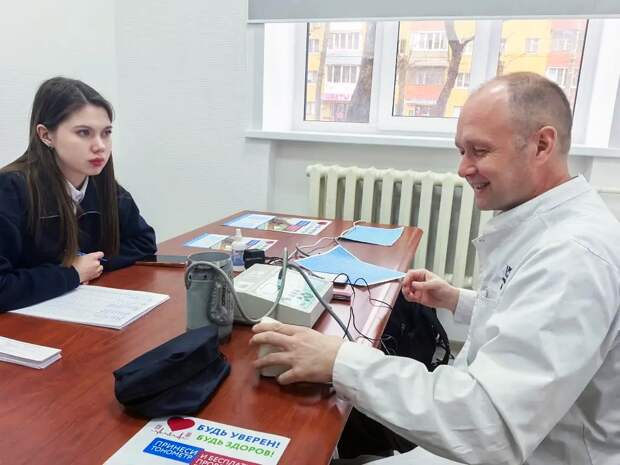 Более 4 000 тонометров проверили на акции «Будь уверен! Будь здоров!»