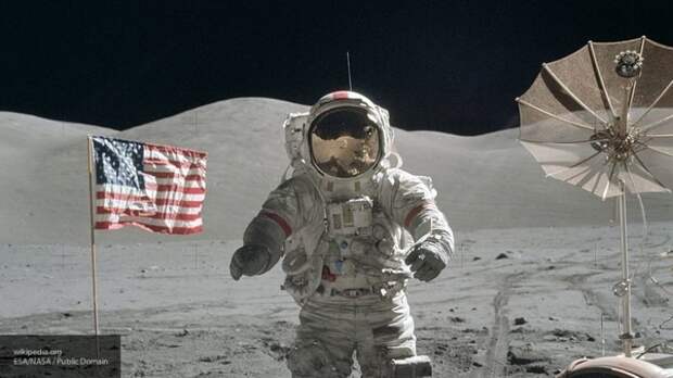 Названы зарплаты американских астронавтов NASA