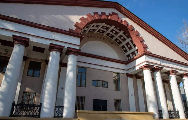 Актер Александр Олешко объяснил, почему нужно отказаться от зарубежных фильмов