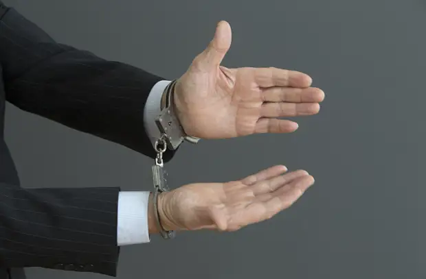 Китай еще строже стал наказывать коррупционеров