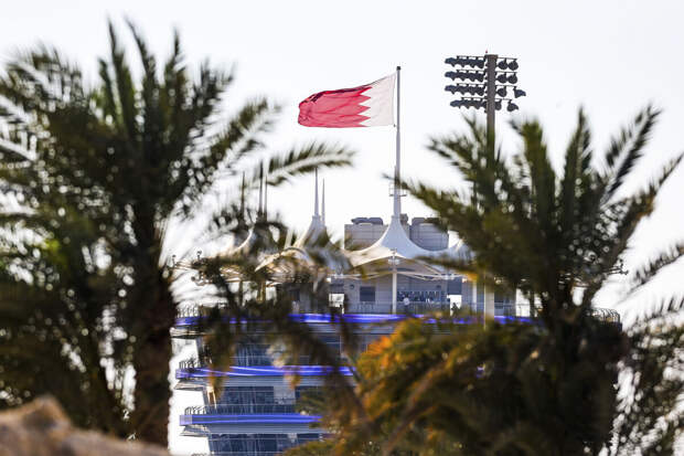 BNA: власти Бахрейна ввели ночной запрет на выход судов в море из-за атак Ирана