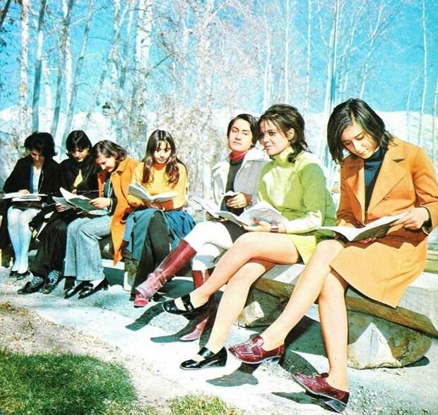 Вот как выглядели иранские женщины до Исламской революции 1979 года