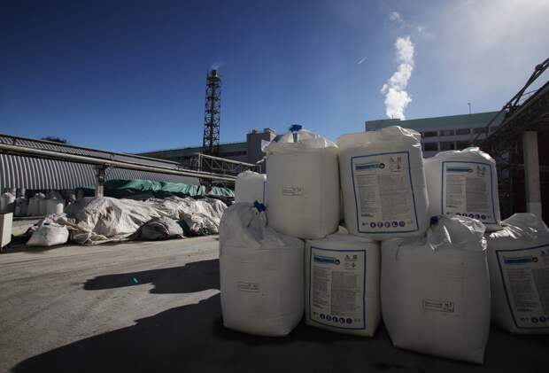 Больше полумиллиарда евро заплатила страна НАТО за российские удобрения