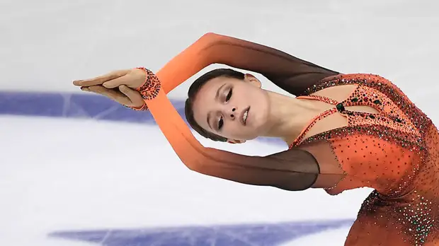 Первая неудача: Хромых и Щербакова уступили Хендрикс в короткой программе на этапе Гран-при в Турине