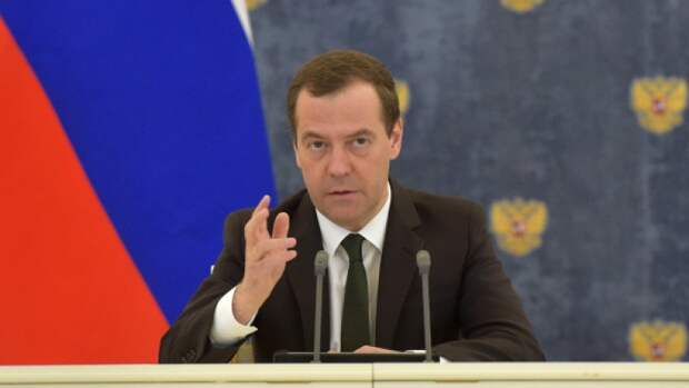 Не будем их разочаровывать: Медведев рассказал, что Запад сам заботится о продэмбарго