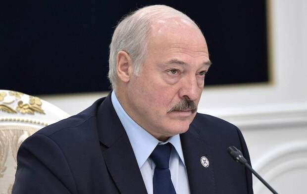 Лукашенко переболел коронавирусом Лукашенко переболел коронавирусом