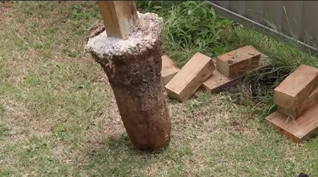 Как легко вытащить столб из земли вместе с бетонным основанием