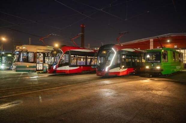 Трамвайный парк на проспекте Стачек отметил 90-летие