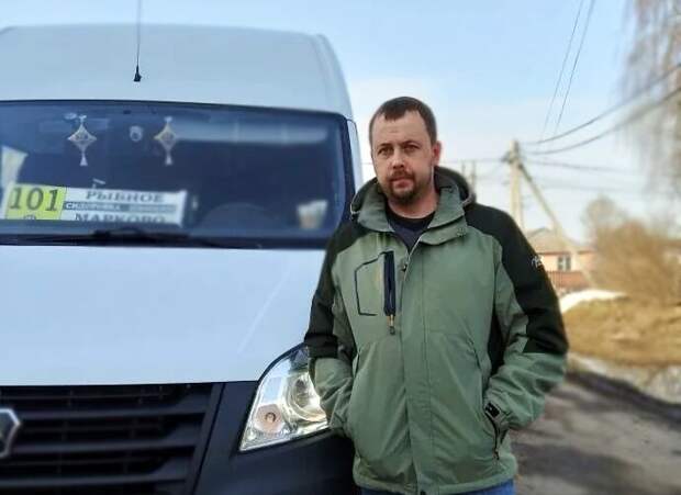 Неравнодушные пассажиры спасли пенсионерку с инсультом в маршрутке по пути в Рыбное