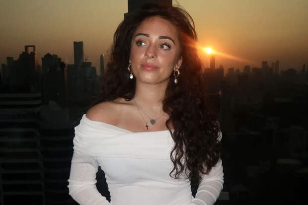 Грудь британки выросла снова после операции по ее уменьшению