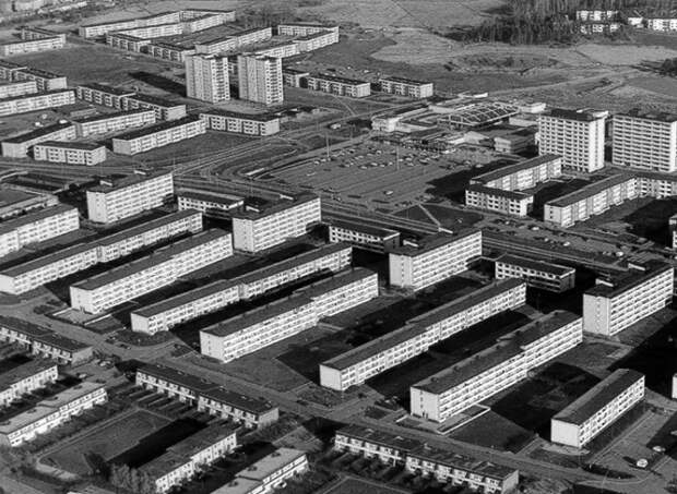 Панельное строительство стало настоящим спасением для многих европейских стран в послевоенный период (1950-1960 гг.). | Фото: brfhaggen.se.