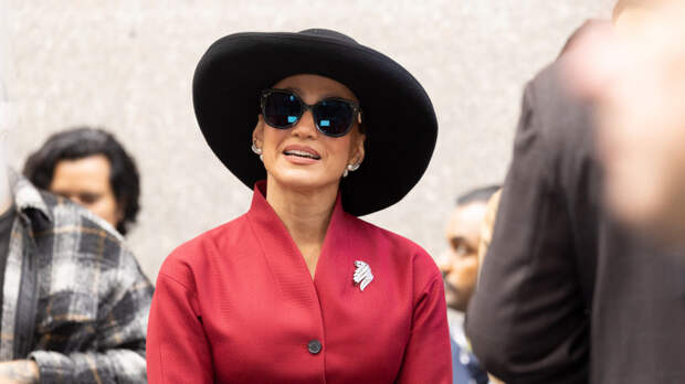 «Всегда продолжай танцевать»: Дженнифер Лопес о своем самом счастливом времени