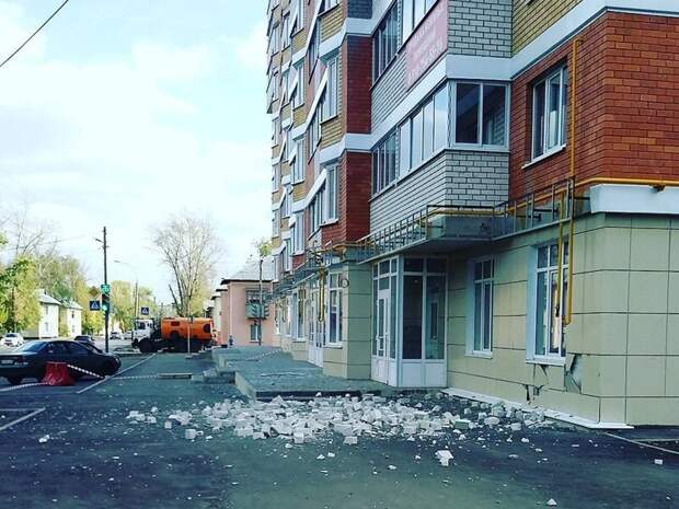 Вы не хотели балкон? Его и не будет Вы не хотели балкон? Его и не будет