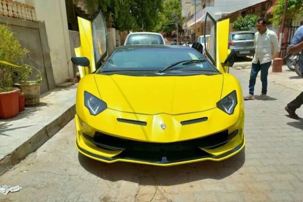 lamborghini-aventador-svj-реплика-мечта-таможня-индия-honda-civic-2021-proauto-04