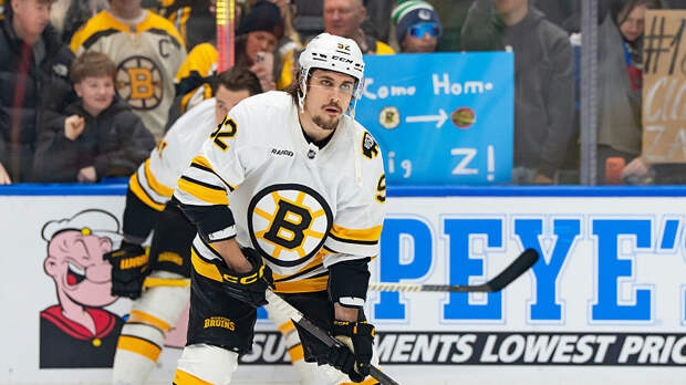 Хуснутдинов и два его одноклубника признаны первыми звёздами дня в НХЛ