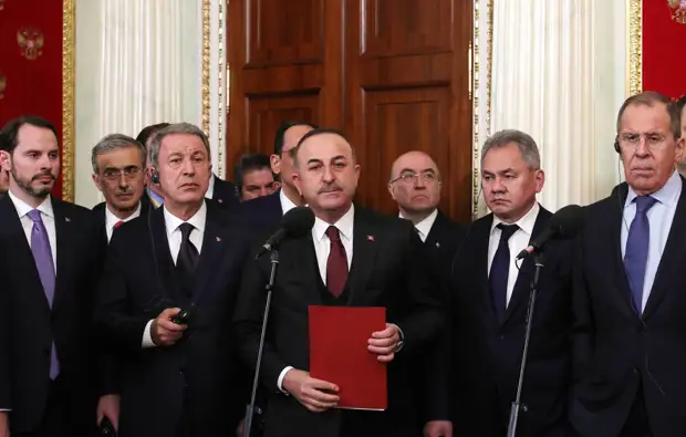 «Выходить на приемлемые решения»: Россия и Турция договорились о режиме прекращения огня в Идлибе