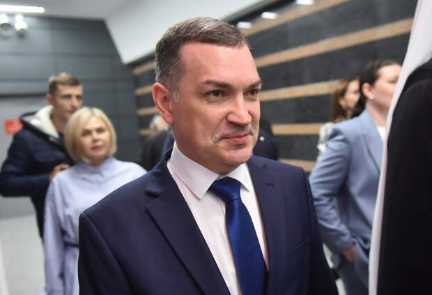 Мэр российского города назвал грузовики источником пыли на улицах