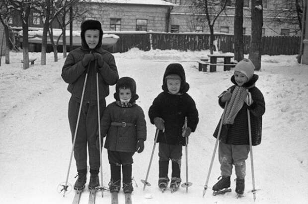 Фотография: По волнам памяти: как мы жили и играли во дворах нашего детства №22 - BigPicture.ru