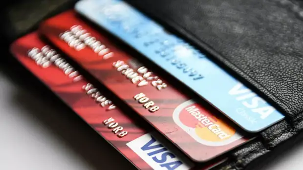 Специалист Сергунов дал советы по выбору кредитной карты