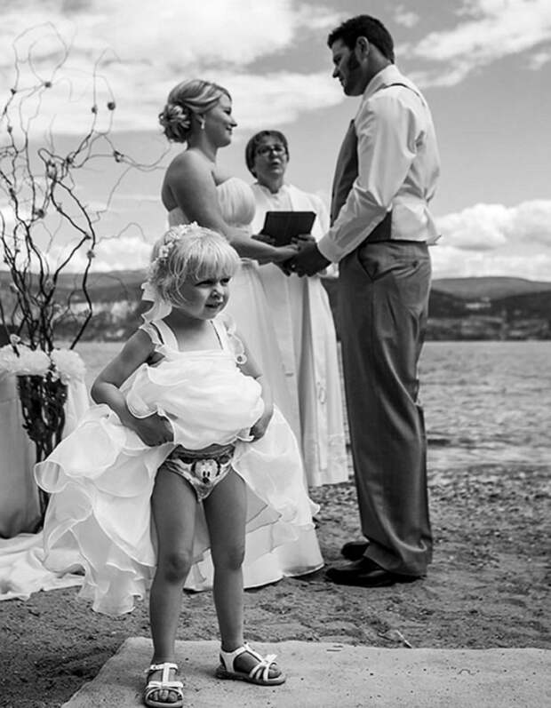 Уморительные свадебные фотографии, на которых все пошло не по плану 19weddingceremony - Уморительные свадебные фотографии, на которых все пошло не по плану