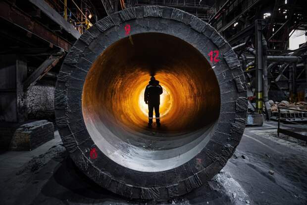 Прорыв в металлургии: впервые в стране создана 115-тонная заготовка корпуса ядерного контейнера.