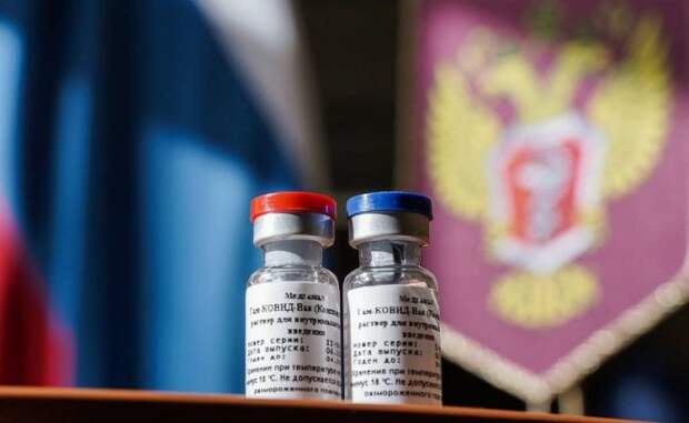 На Украине власть имущие привились от Covid-19 вакциной «страны-агрессора»