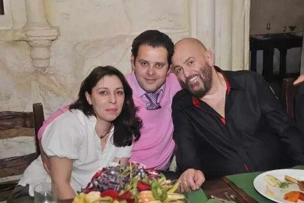 Семь внуков и правнучка: династия Михаила Шуфутинского от Москвы до Филадельфии