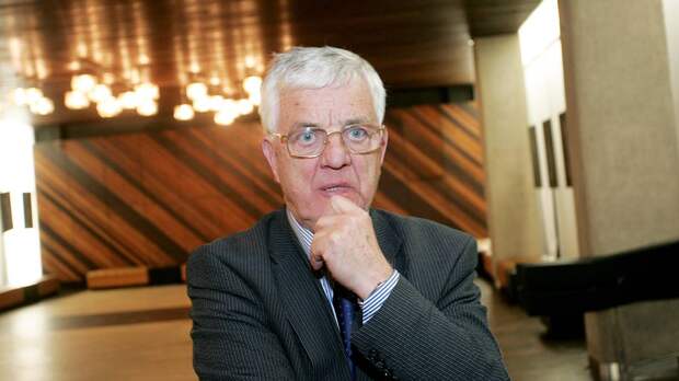 Автор «Миллиона алых роз» Паулз высказался о прекращении работы с Пугачевой