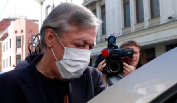 Выглядит нервным: Ефремов сделал неожиданное заявление в суде