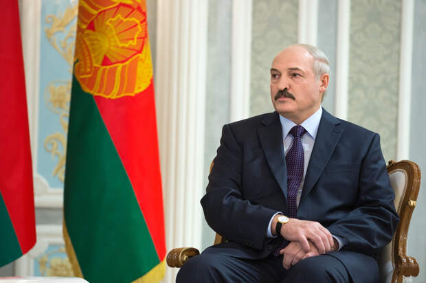 Лукашенко: Организаторы протестов хотели обратиться за внешней военной помощью Лукашенко: Организаторы протестов хотели обратиться за внешней военной помощью