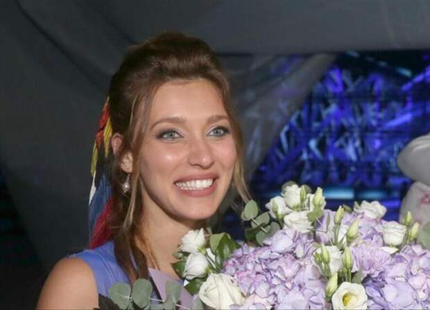 Тодоренко с коляской впритык успела на рейс и рассказала о переезде