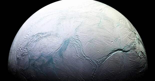 Условия для жизни в океане на спутнике Сатурна становятся всё лучше
