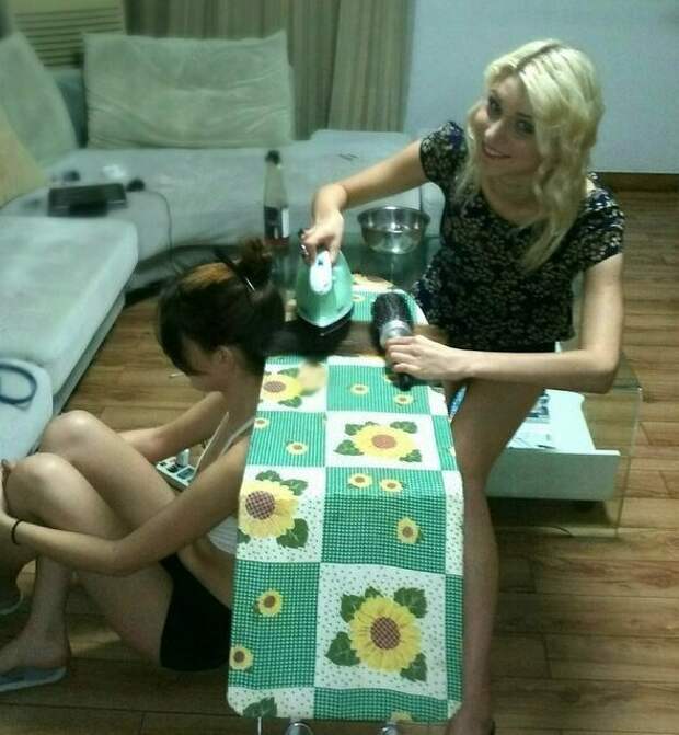 Девушки всегда найдут выход, каким бы глупым он не был Девушки всегда найдут выход, каким бы глупым он не был быт, одежда, подборка, прикол, странное, утюг, юмор