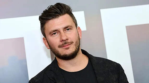 Глуховский* срочно продал две квартиры в центре Москвы