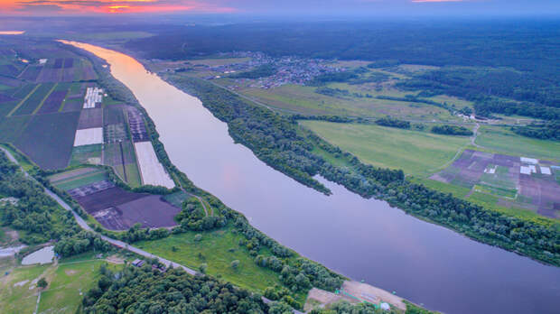 Маловодье в Подмосковье: "оранжевый" уровень погодной опасности сохранится до 3 октября