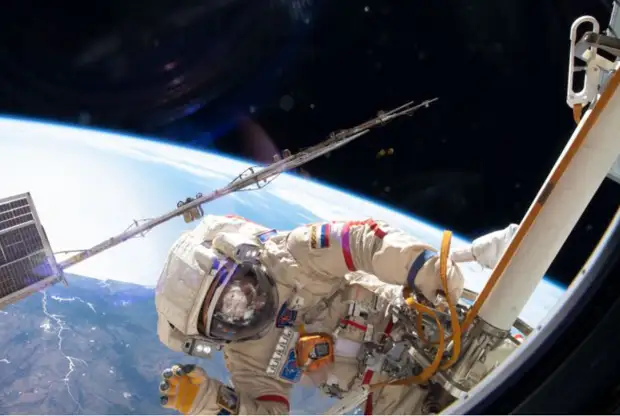 В РАН оценили возможность существования МКС без России