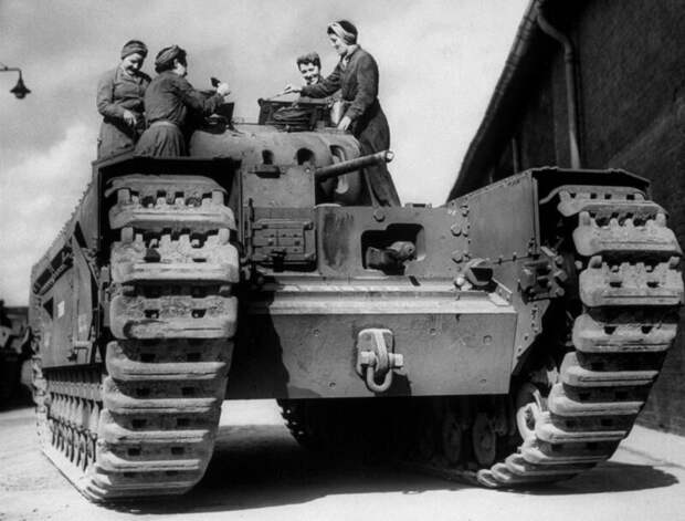 Другой ленд-лиз (продолжение). Гвардеец, но английский, Черчилль, но не Уинстон ленд-лиз, страницы истории, тяжёлый танк MK-IV «Черчилль»