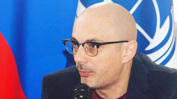 Гаспарян назвал классикой жанра домогательства Вишневского студентки