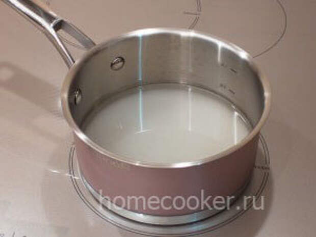 Белковый крем Sahar s vodoj 300x225 Белковый крем