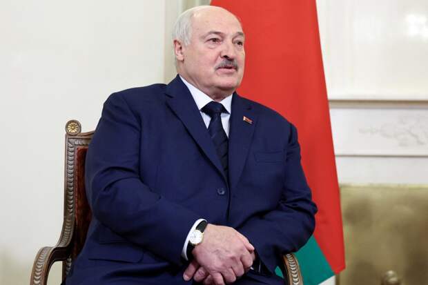 Лукашенко опубликовал рождественское поздравление