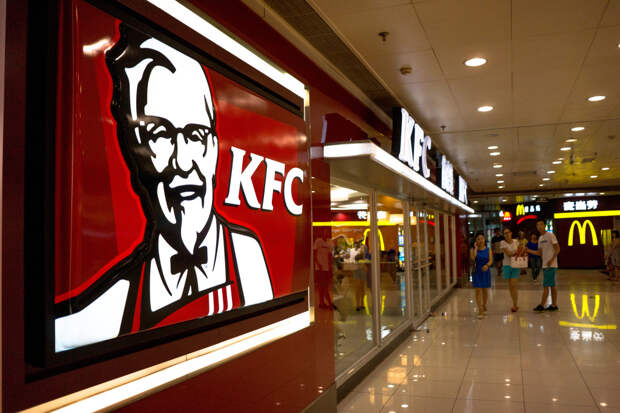 Сеть ресторанов KFC разорвала контракт с ФК Ислочь из-за договорного матча