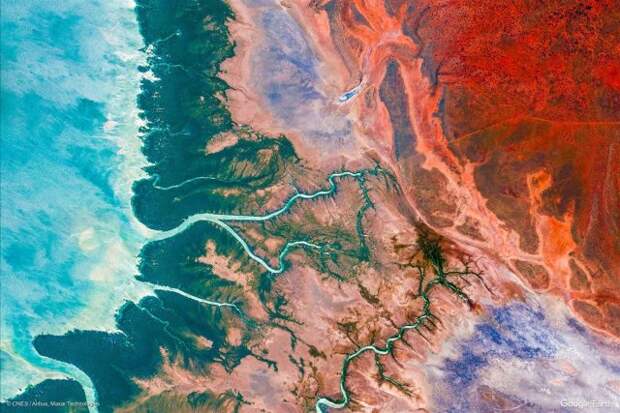 Новые удивительные снимки Земли от Google Earth