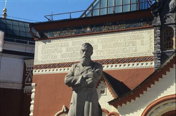 В Третьяковке опровергли сообщения о повреждении части коллекции из-за протечек