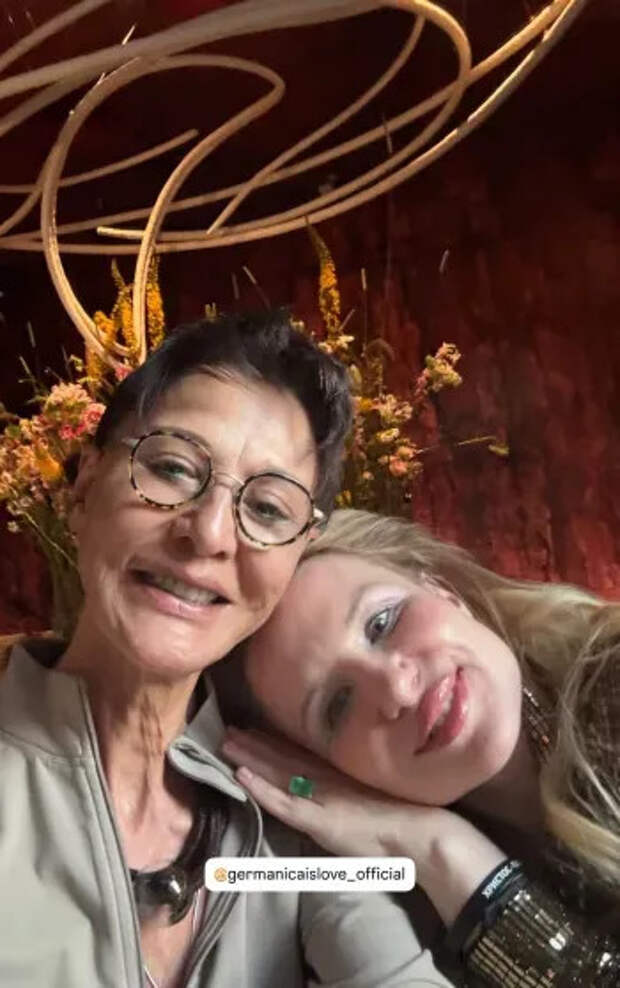 Ирина Хакамада и Валерия Гай Германика