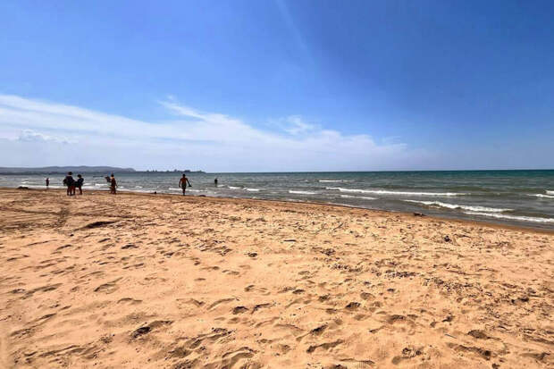 Кондратьев: Роспотребнадзор одобрил открытие восьми галечных пляжей в Анапе